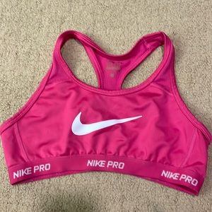XS nike sports bra